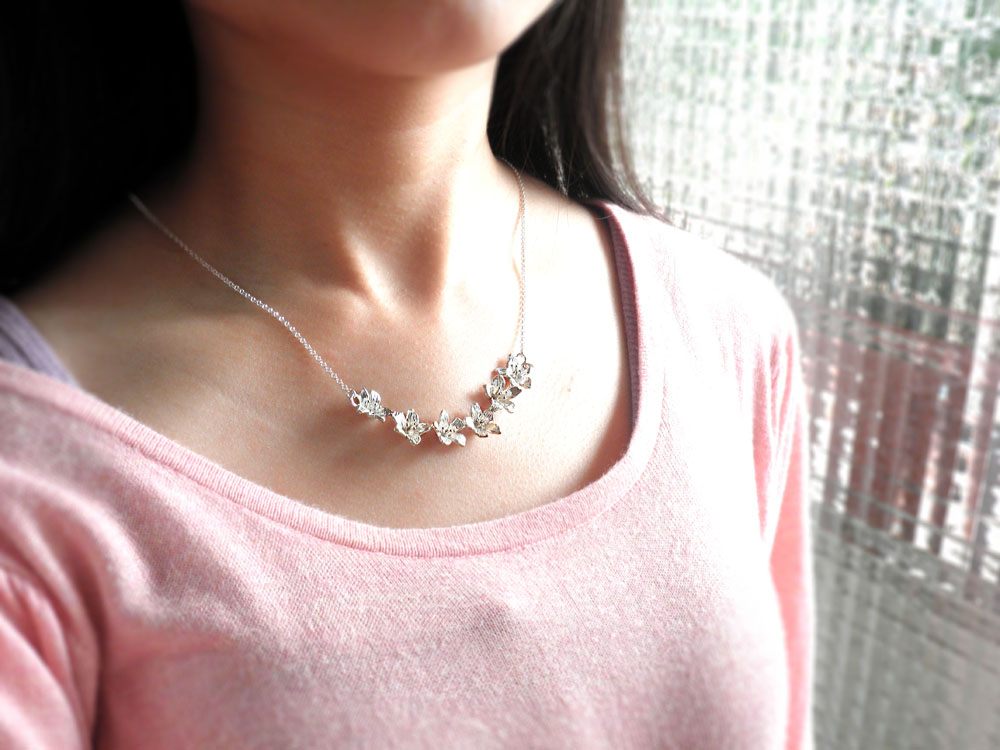 五月雪．油桐花 (925純銀項鍊、銀飾) - 飾品圖片第4張